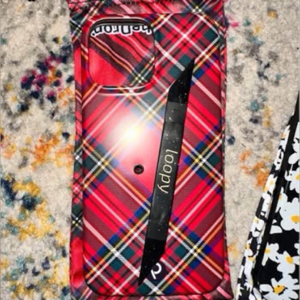 iPhone 13 Pro Max loopy case